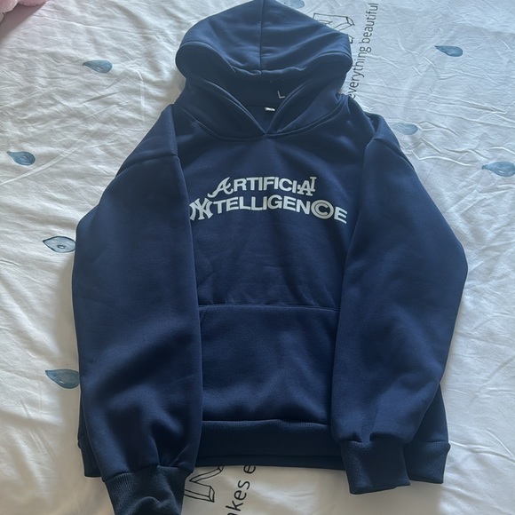 New Men’s hoodie - Picture 3 of 12